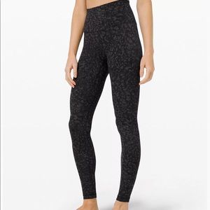 Lululemon Aligns 28’